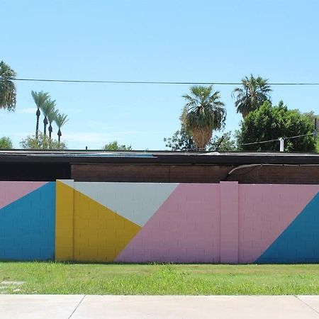 凤凰城Newly Remodeled Midcentury Pink Flamingo Casa别墅 外观 照片